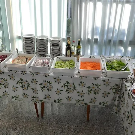 埃尔维拉酒店 酒店 2*