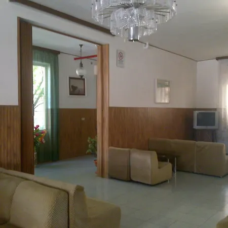 Elvira Hotell Rimini