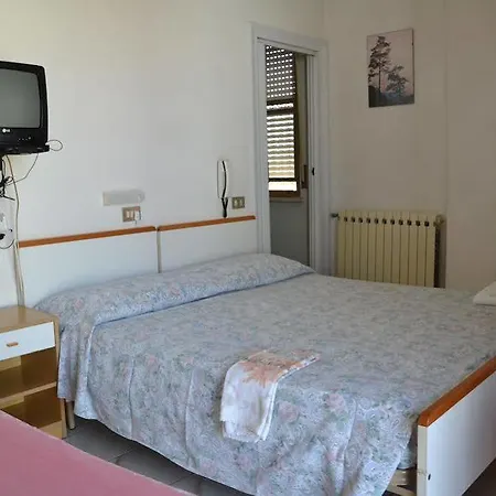 Elvira Hotell Rimini